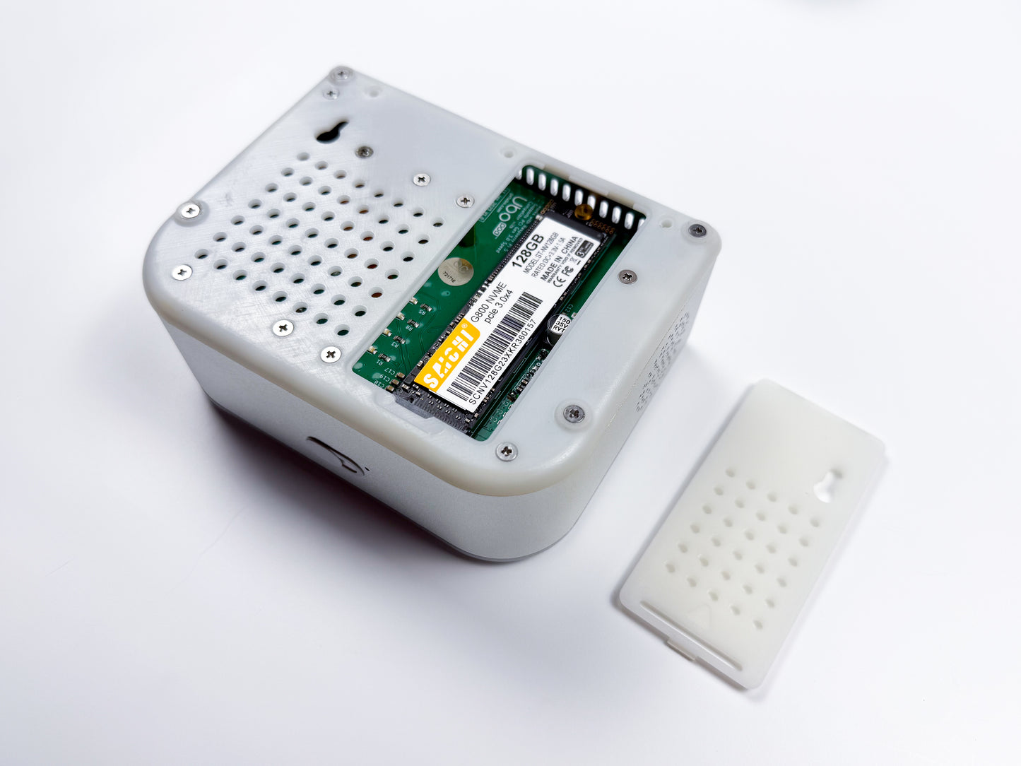 3D printed bottom tray (with quick access snap-on cover)